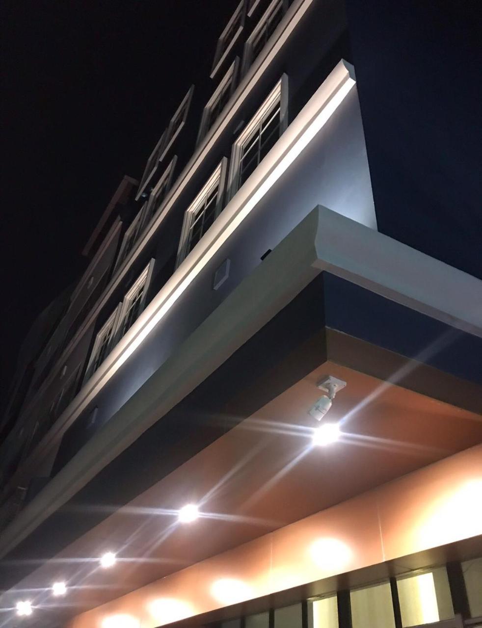 43 Home Bangkok Luaran gambar
